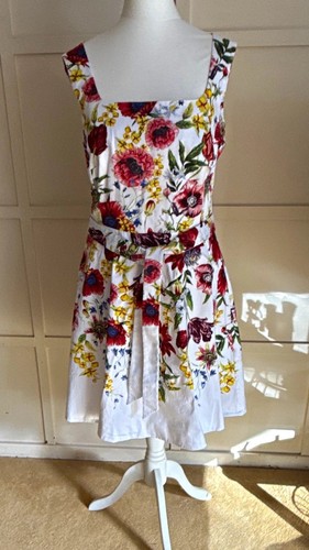 Karen millen floral - floral, satin