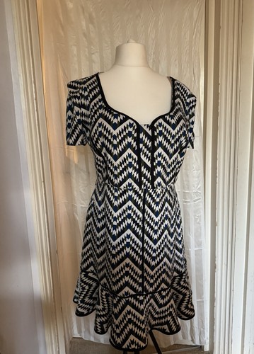 Karen millen blue chevron midi - karen,